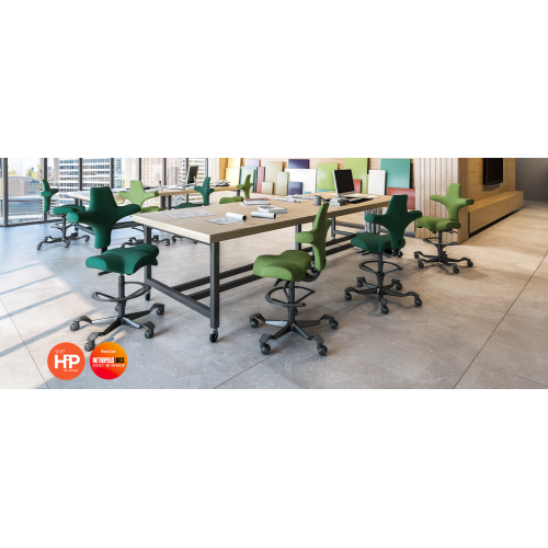 HÅG Capisco 8126 Office Chair by 9to5 Seating in Pink-3