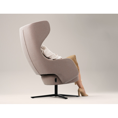 SANDIE lounge chair by Narbutas in pink-4